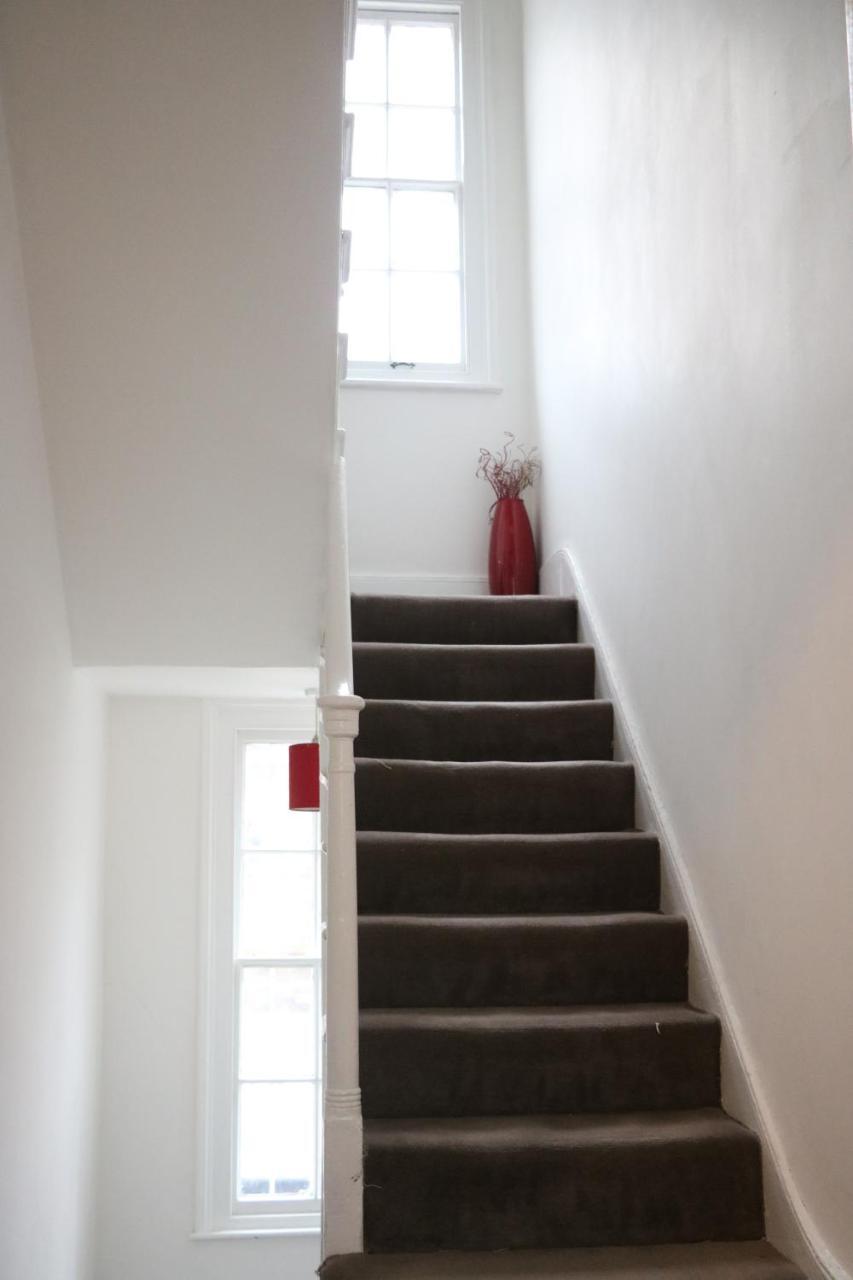Ferienwohnung Victoria Style Flat Near Victoria Station London Exterior foto