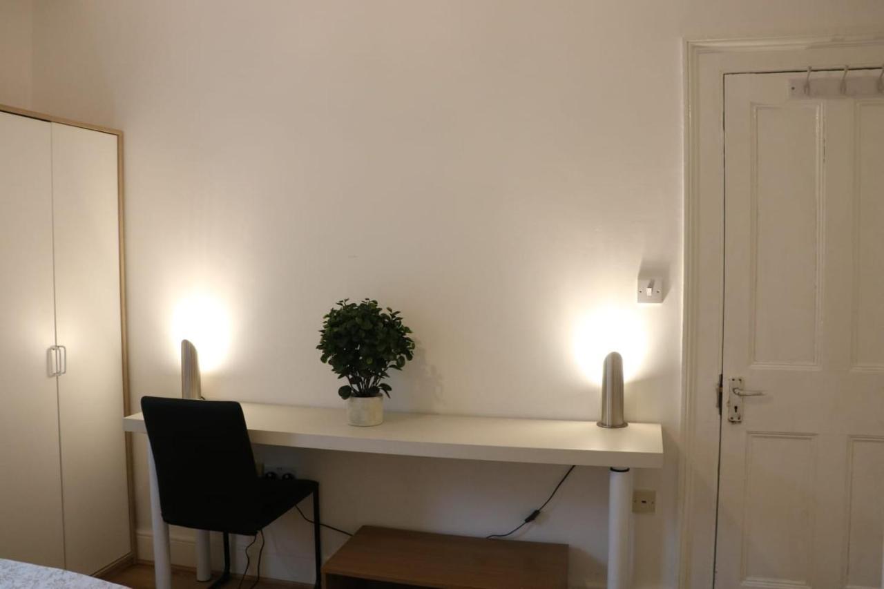 Ferienwohnung Victoria Style Flat Near Victoria Station London Exterior foto